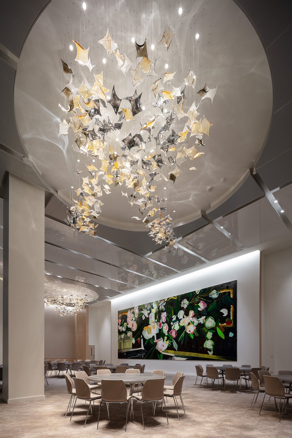 Manta Cascade Project Installation project lighting view 5