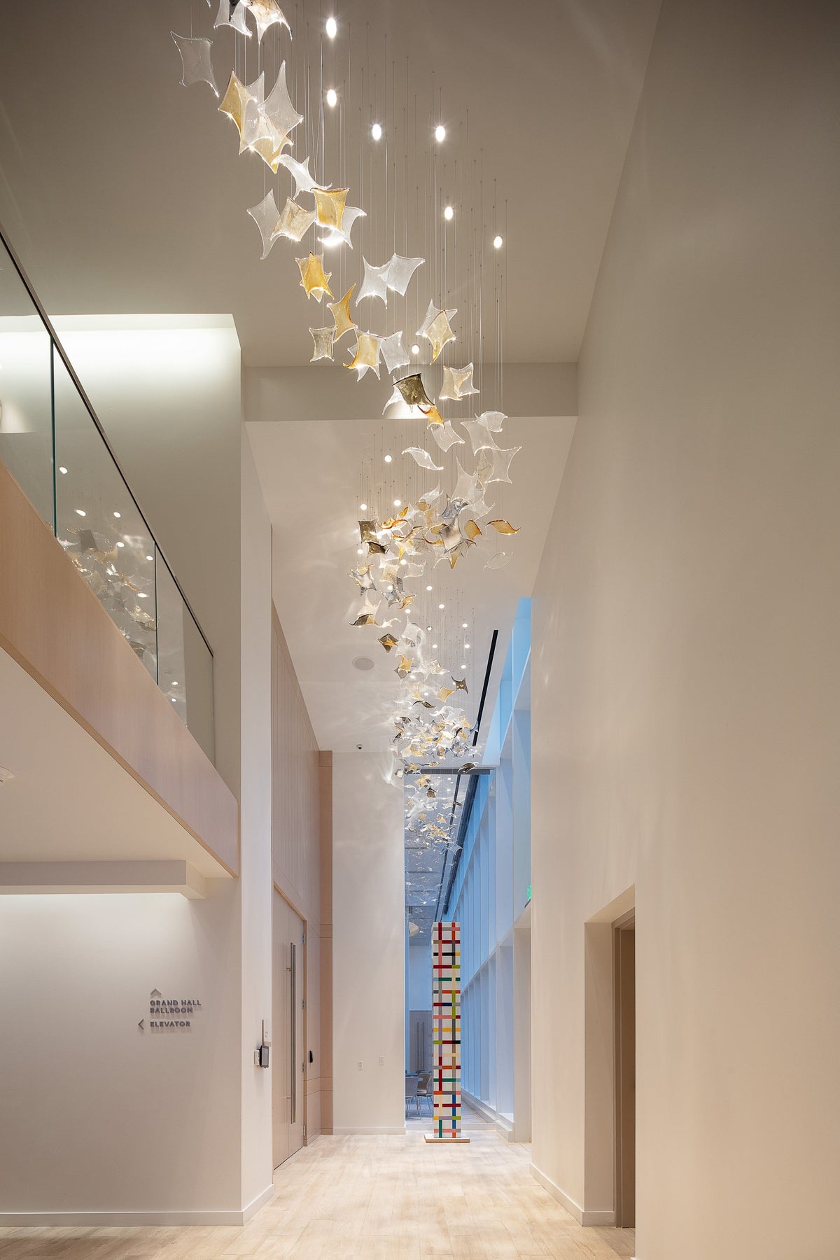 Manta Cascade Project Installation project lighting view 7