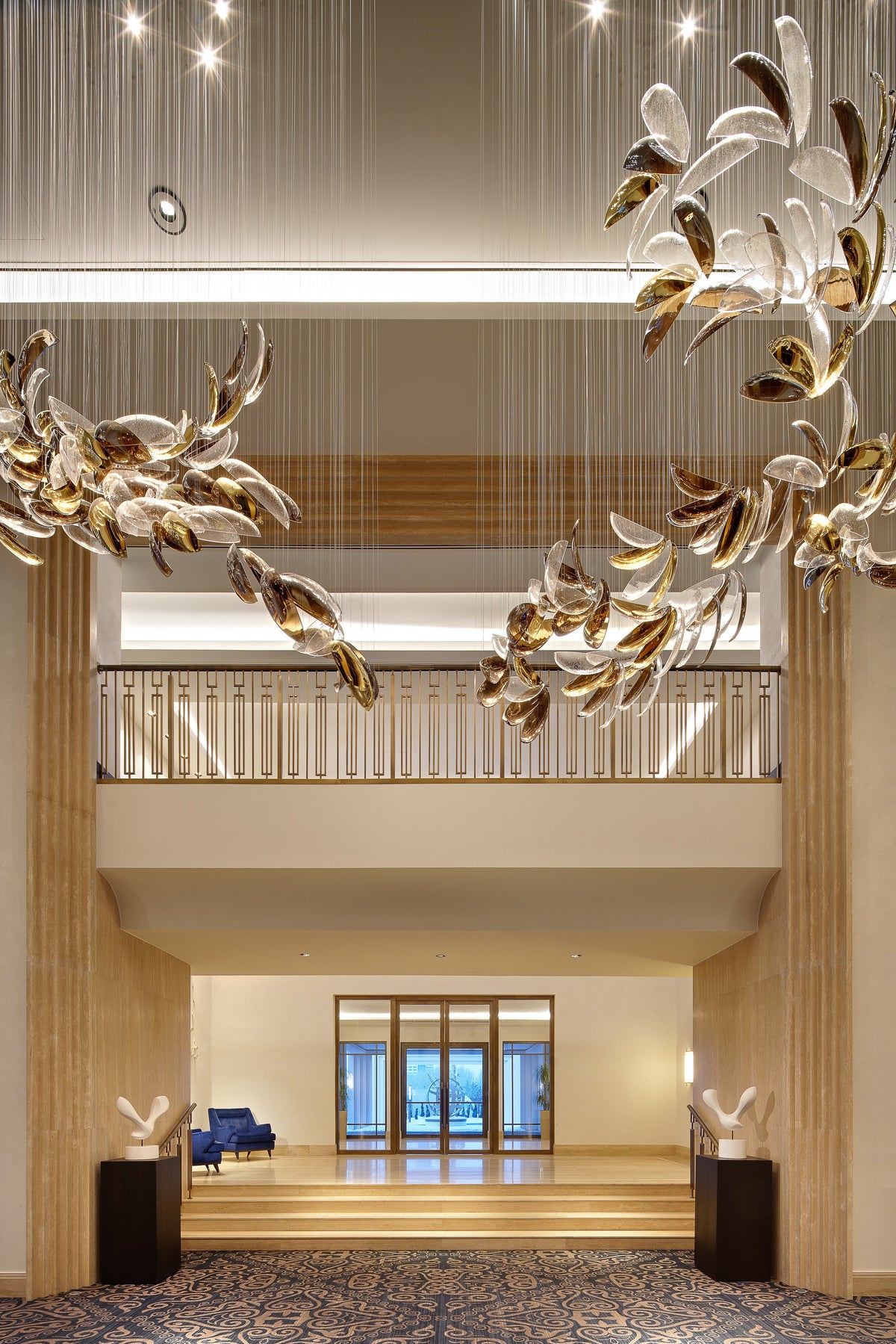 Flowing Gold Oval Project Installation project lighting view 3