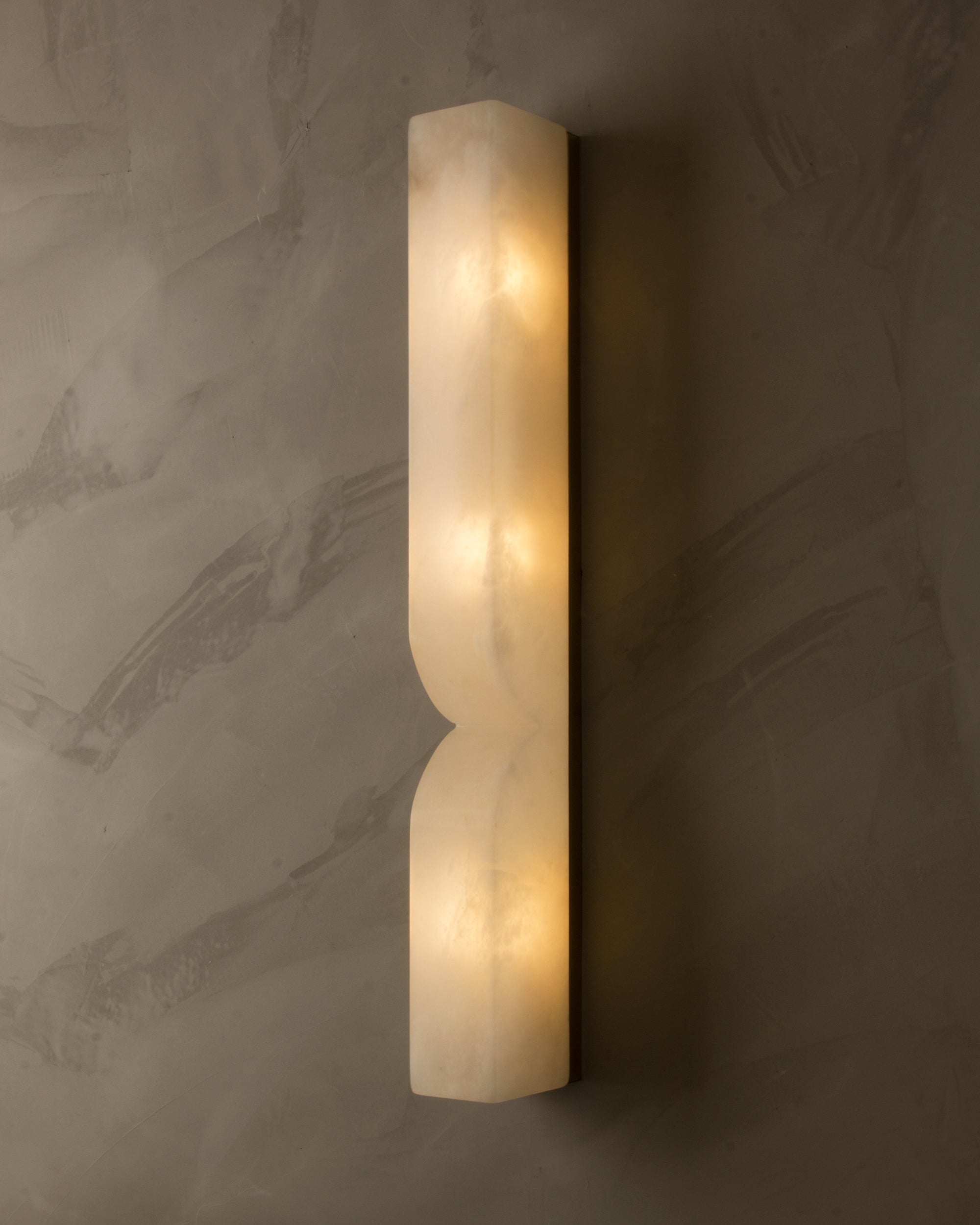 Galicia Marble Wall Light by VORELLI