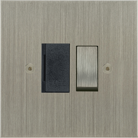 VORELLI® True Edge Fuse Spur in Satin Nickel.