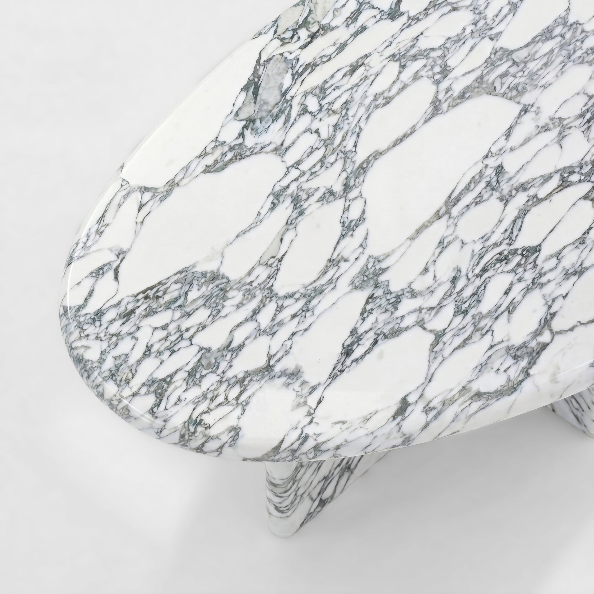 Arabescato Marble Coffee Table - Pebble by VORELLI