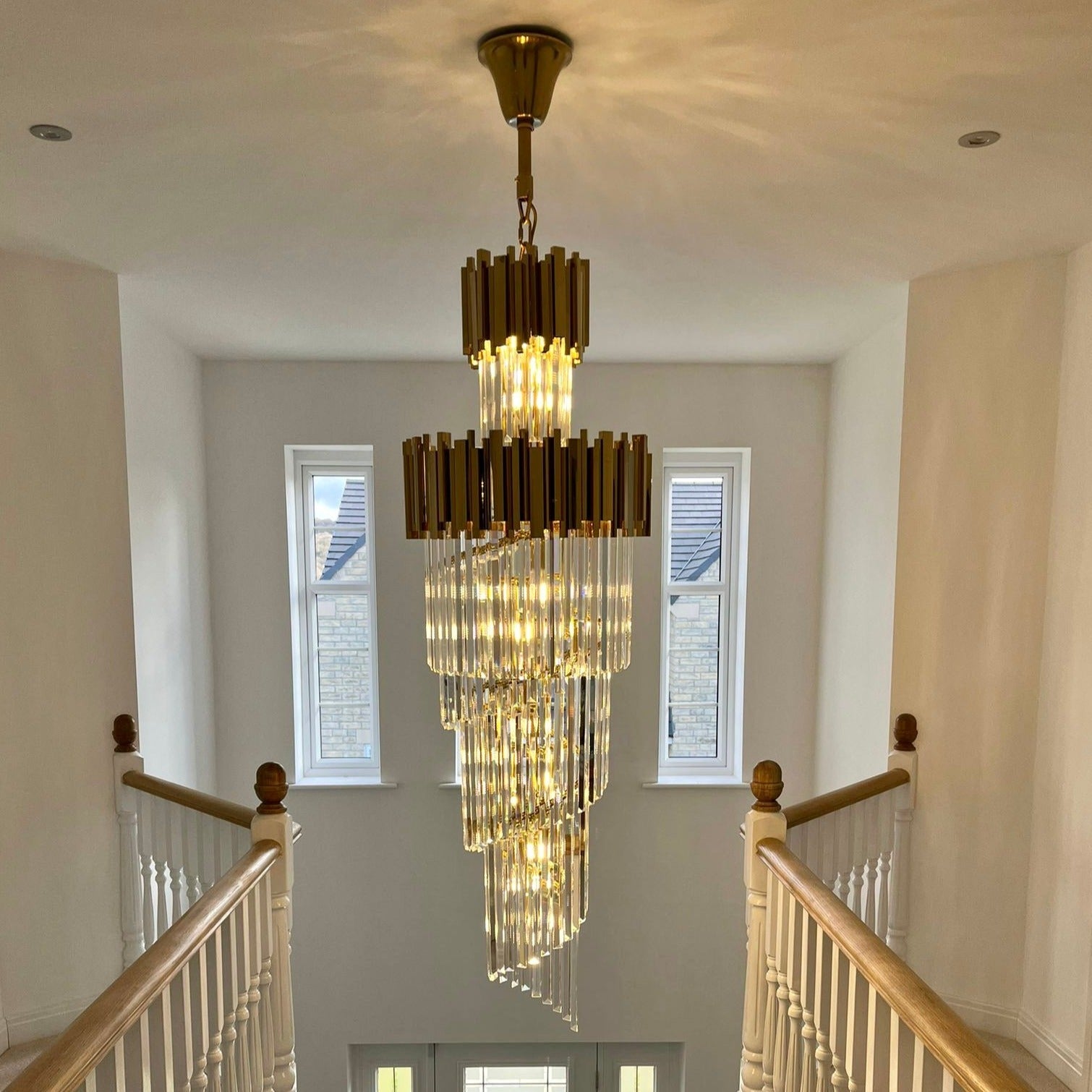 Side view of Boeotia Spiral Staircase II chandelier
