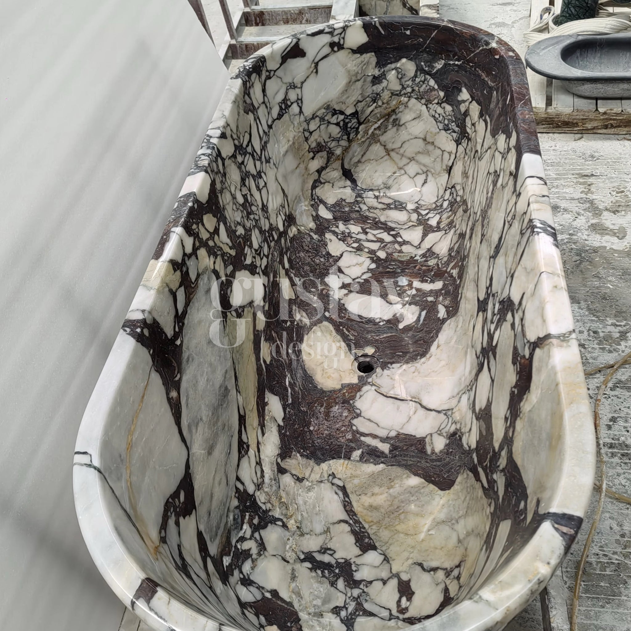 Calacatta Viola Extra Marble Freestanding Bathtub - Tapered by VORELLI