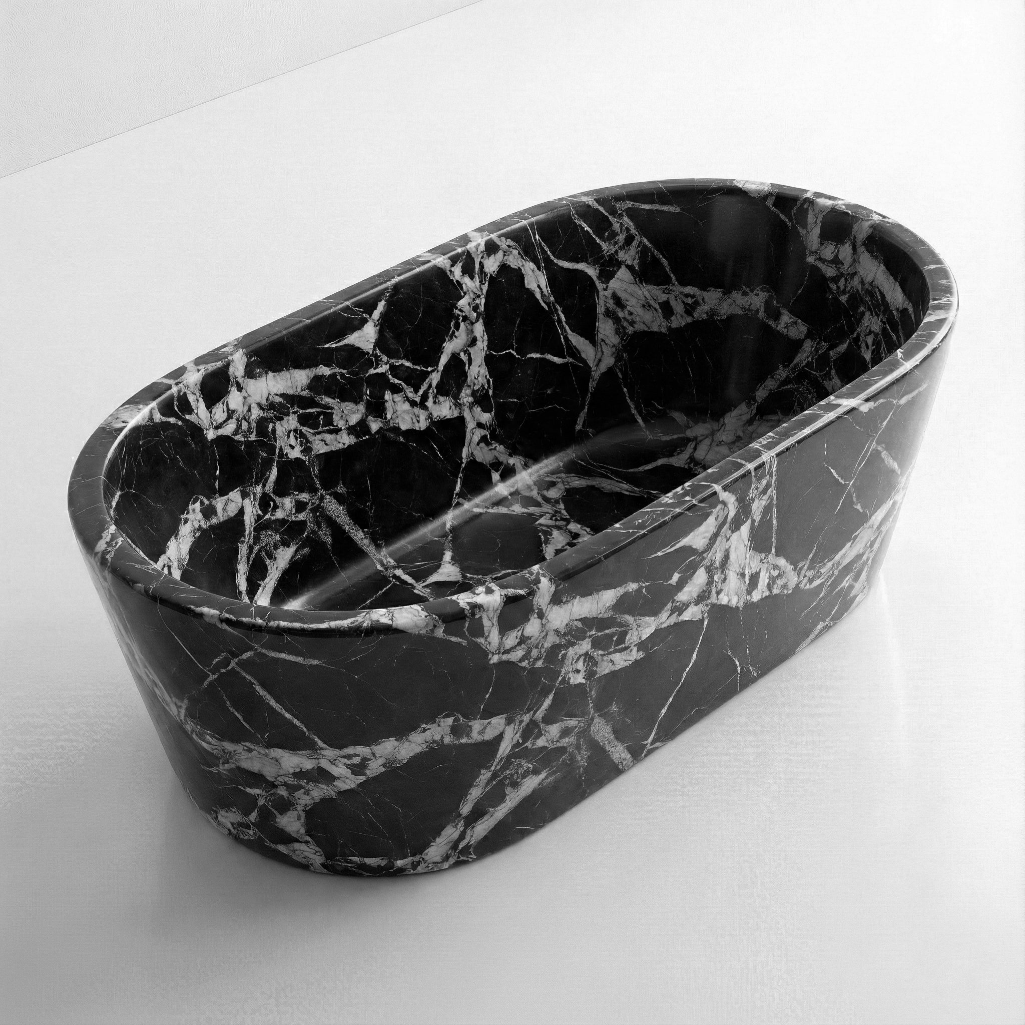 Grand Antique Marble Freestanding Bathtub - Tapered by VORELLI
