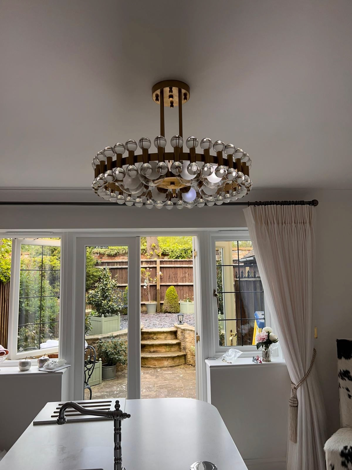 Alytus luxury gold pendant light in modern UAE villa