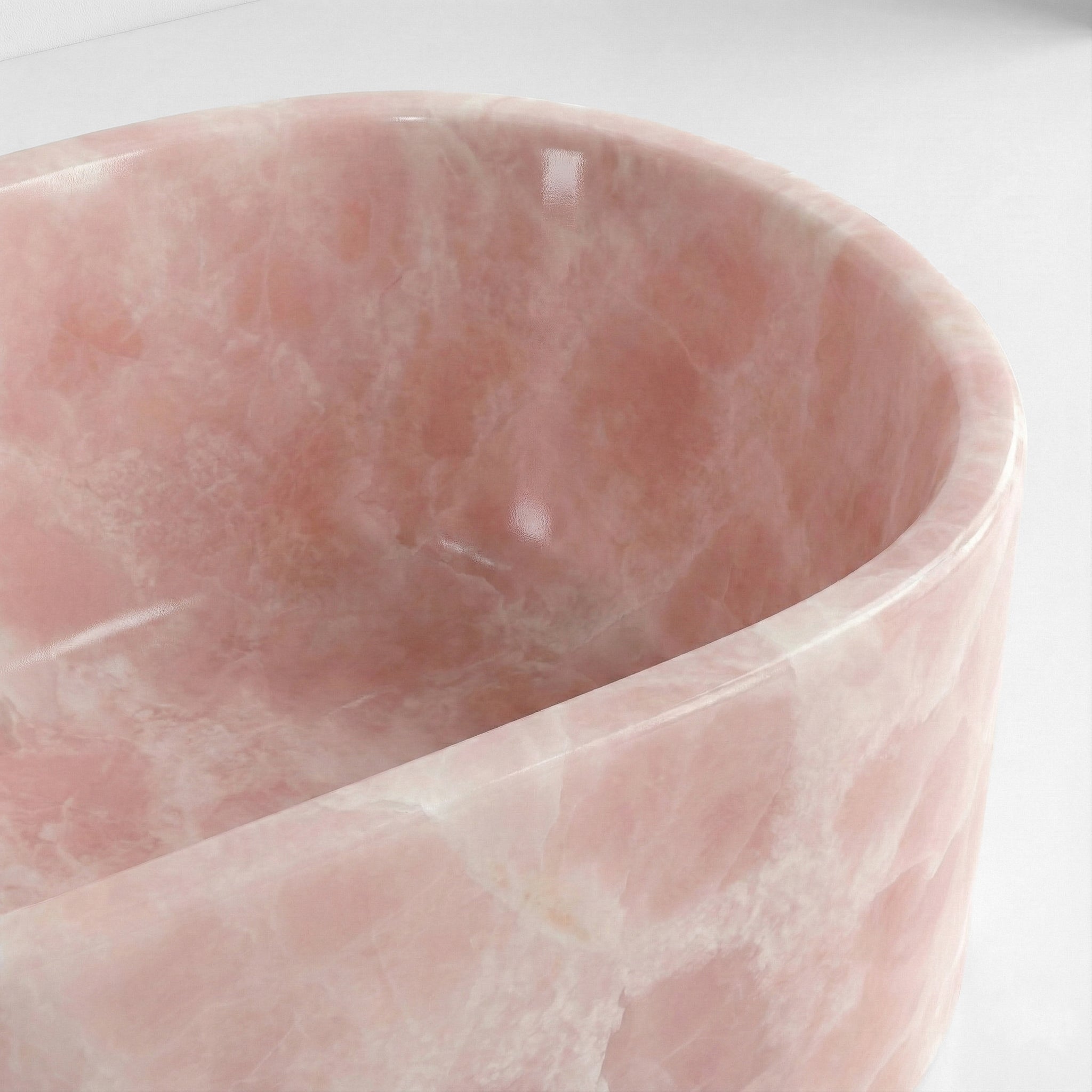 Pink Onyx Freestanding Bathtub - Elliptical by VORELLI