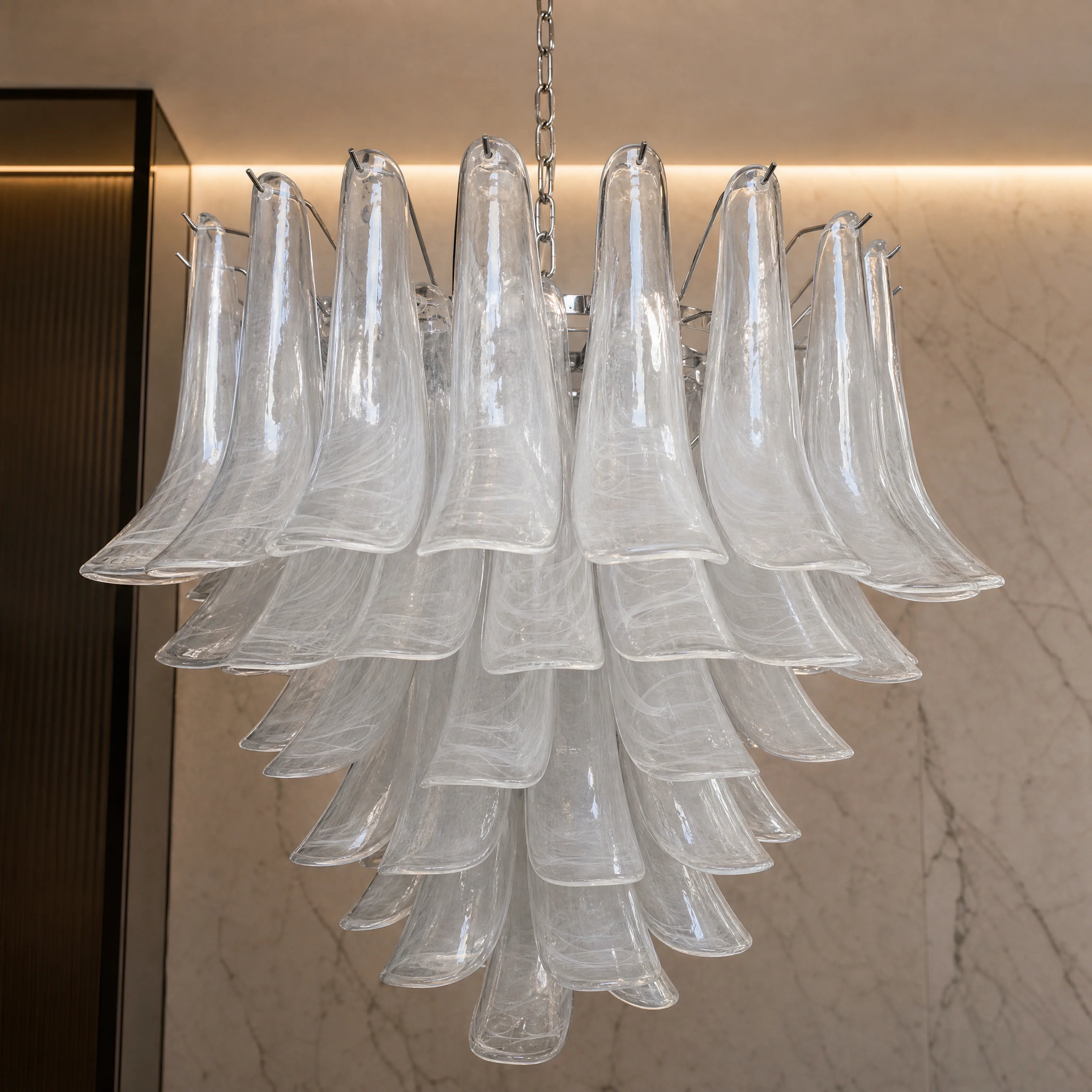 Gradara Selle Murano Glass Circular Chandelier close-up luxury lifestyle hero image by VORELLI