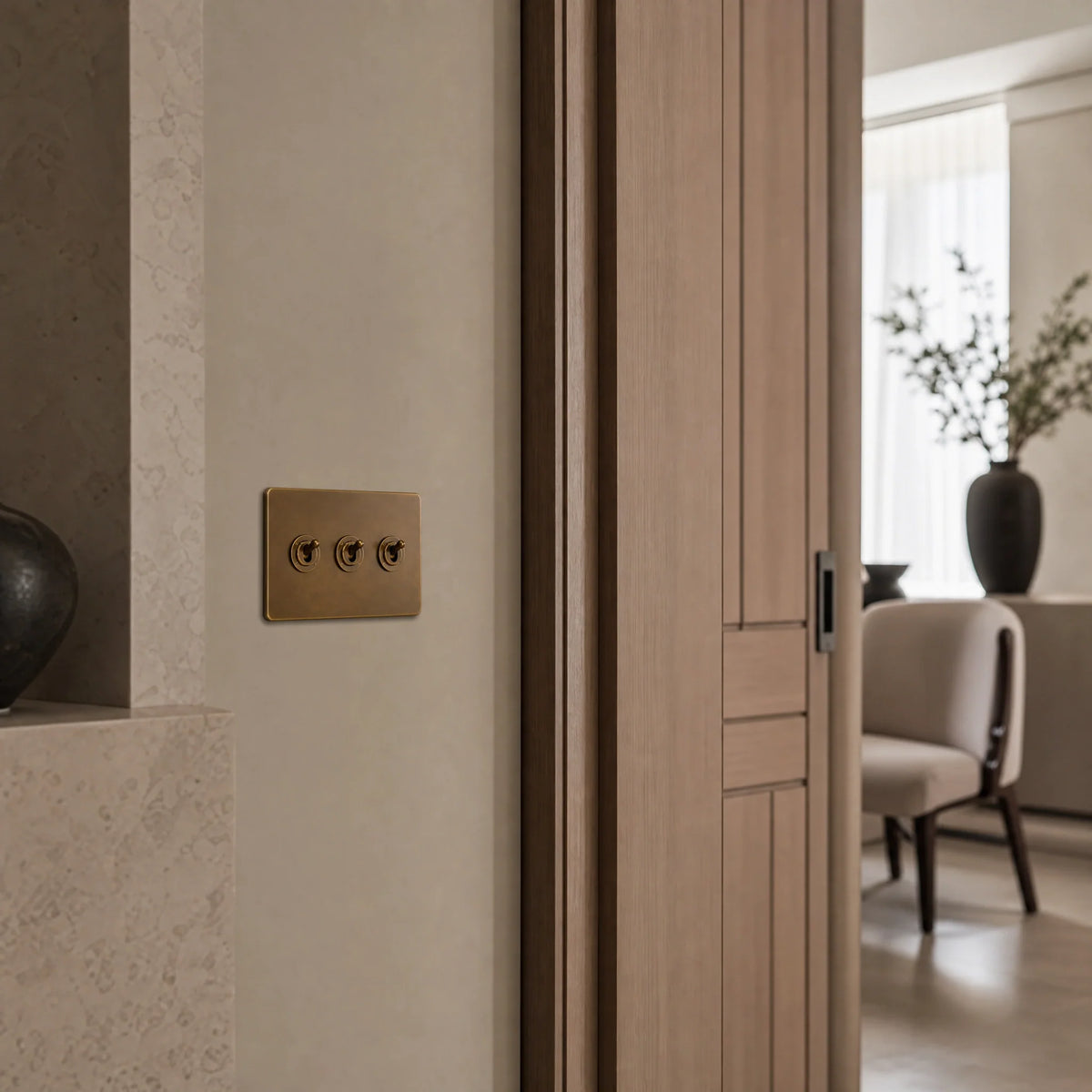 VORELLI® Horizon Classic Toggle Switch, shown on an interior wall in an interior visualisation.