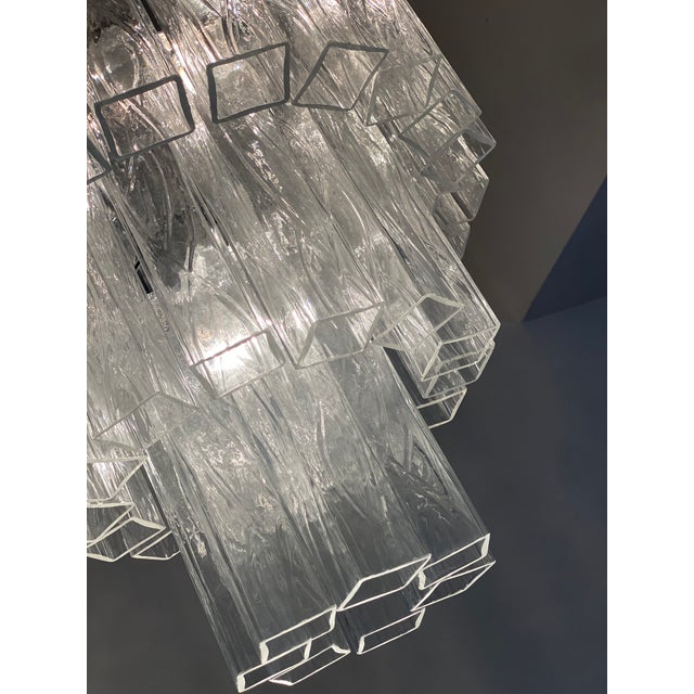 VORELLI Amalia Squares Murano Glass Staircase Chandelier - Squares Murano Glass image 8