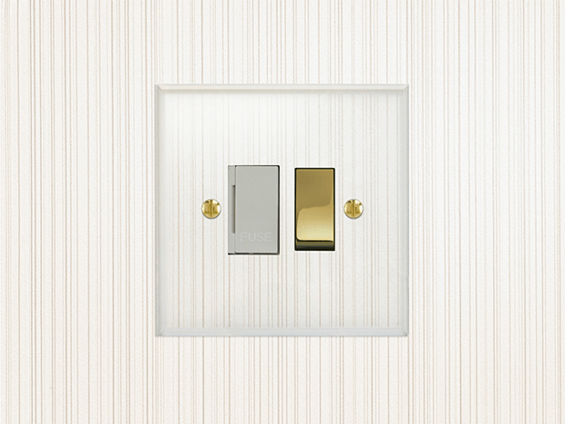 VORELLI® Prism Fuse Spur in Polished Brass.