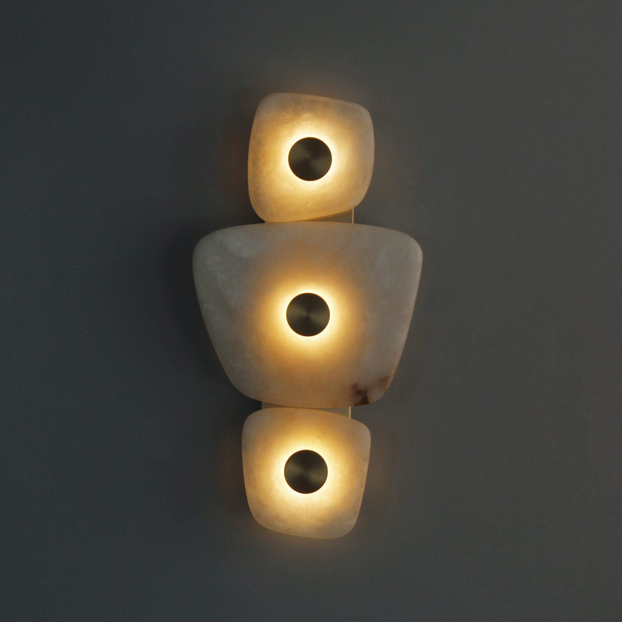 Trivara Marble Wall Light by VORELLI