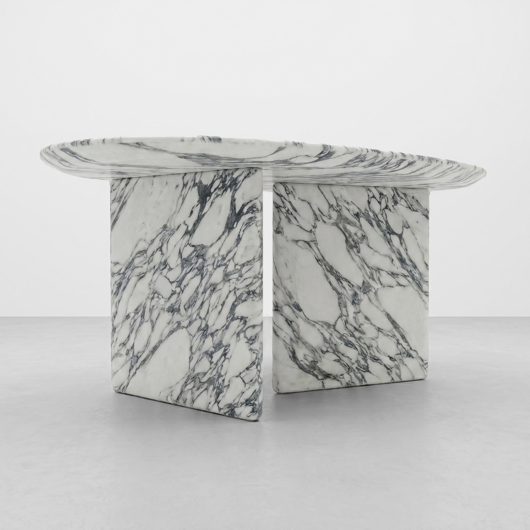 Arabescato Marble Coffee Table - Pebble by VORELLI