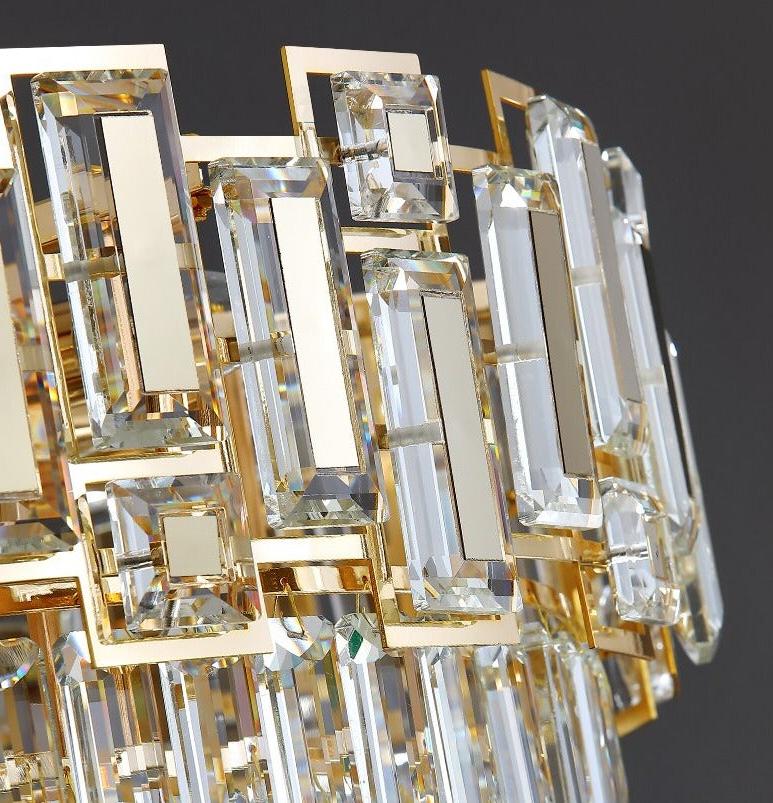 Warm illuminated Belvedere crystal chandelier with golden glow