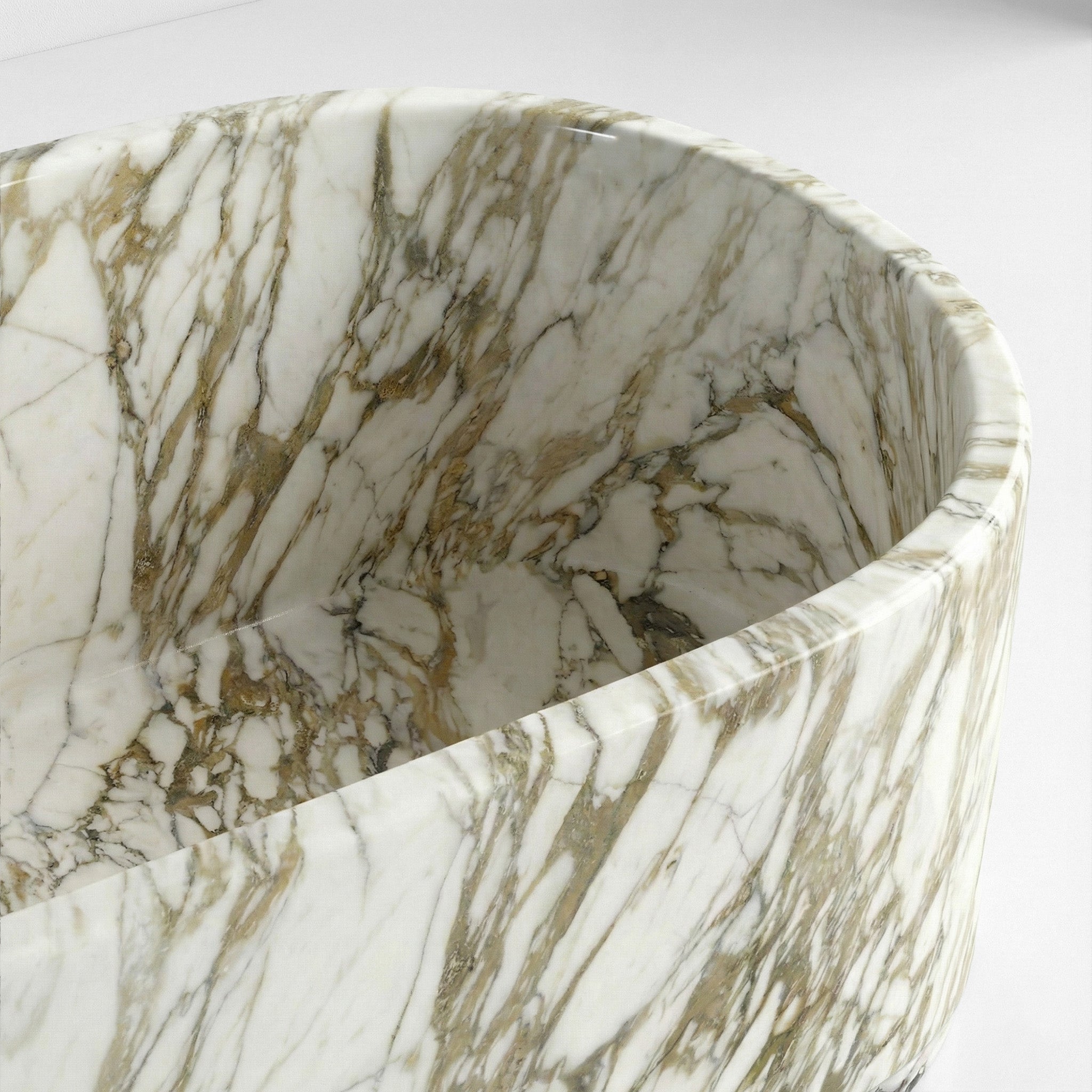 Calacatta Gold Marble Freestanding Bathtub - Elliptical by VORELLI