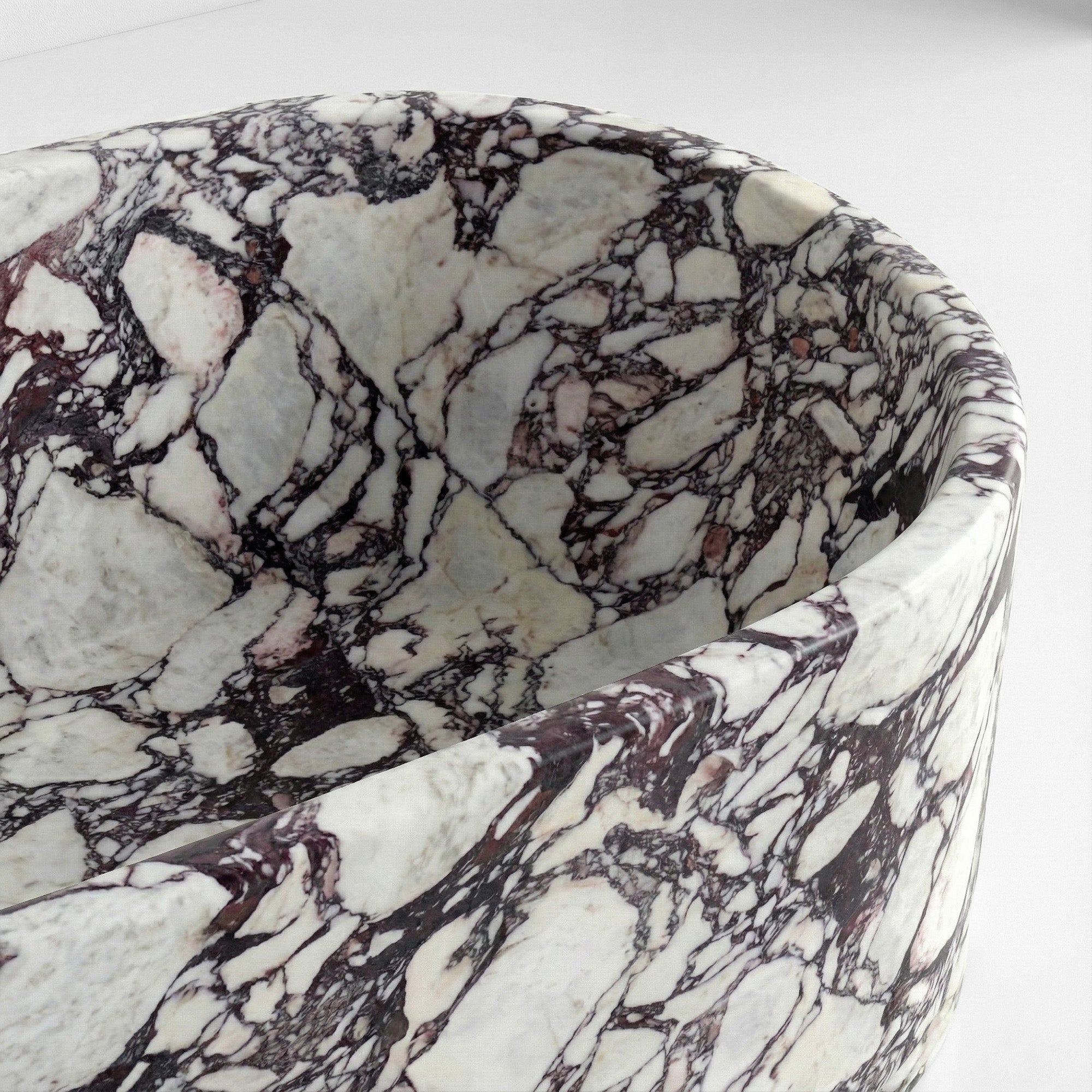 Calacatta Viola Marble Freestanding Bathtub - Elliptical by VORELLI