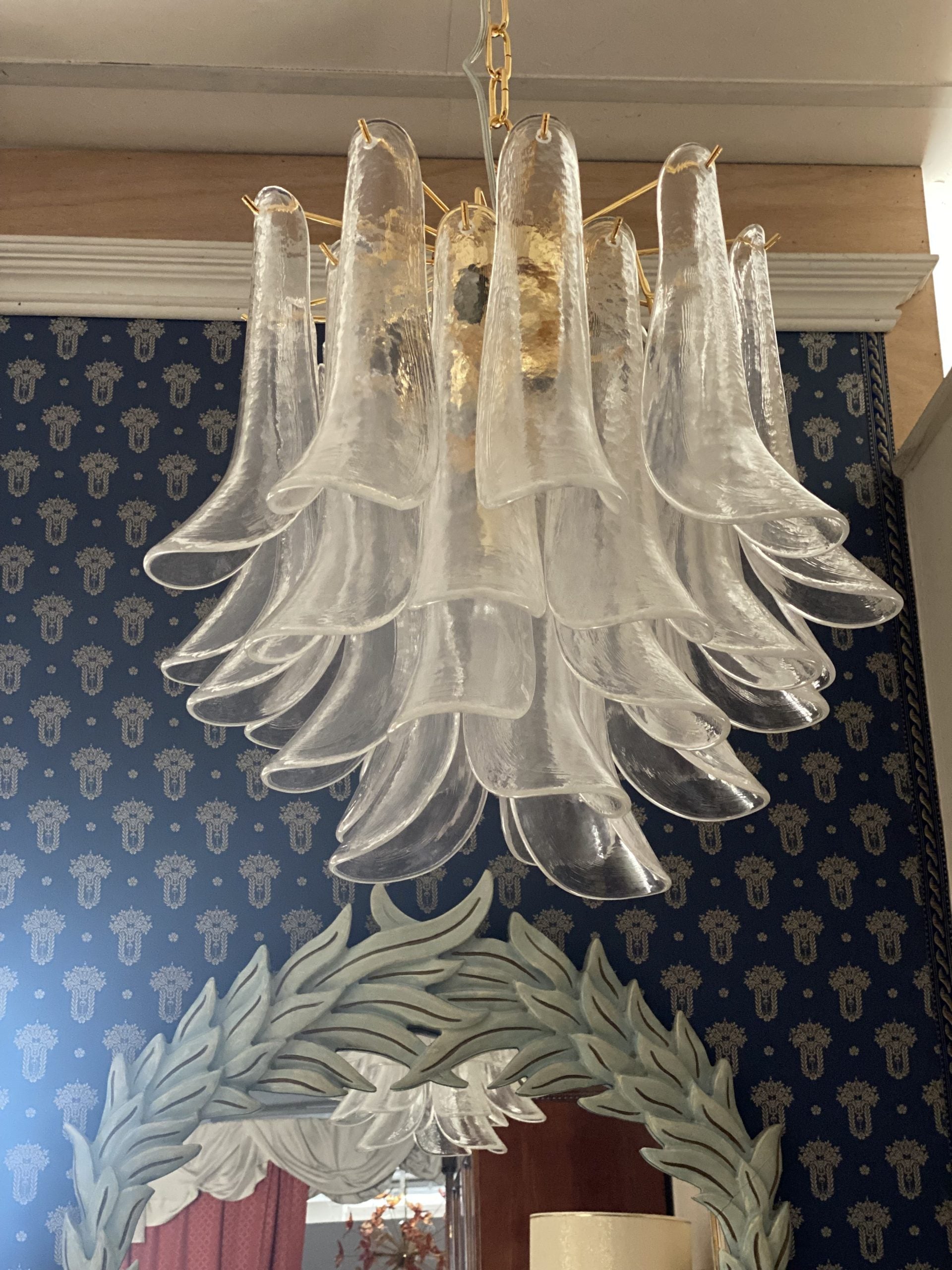 VORELLI Canaletto Selle Murano Glass Circular Chandelier - Selle Murano Glass image 7