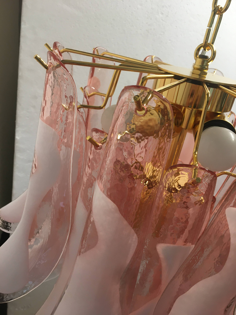 VORELLI Fulvia Selle Murano Glass Circular Chandelier - Selle Murano Glass image 4