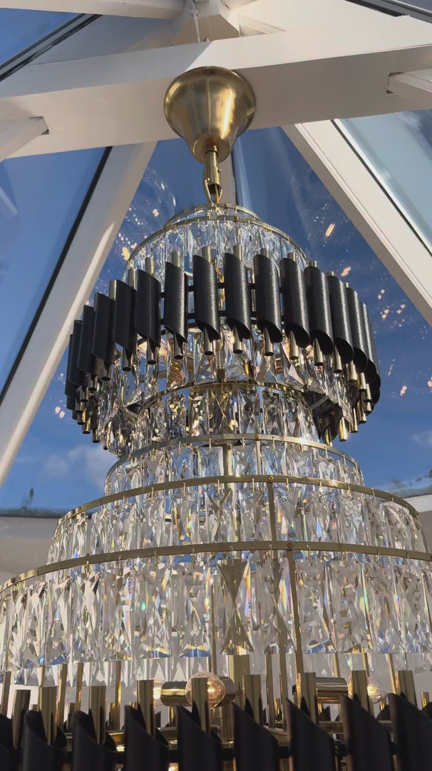 Milltimber Grandeur Staircase Chandelier II video by VORELLI® showing staircase chandelier scale for Dubai villas and UAE palace interiors