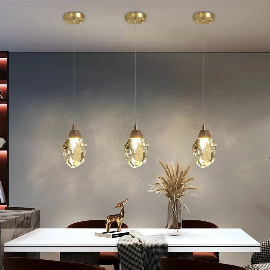 Runtz Pendant detail 6 by VORELLI® - luxury pendant light for Dubai villas and UAE interiors
