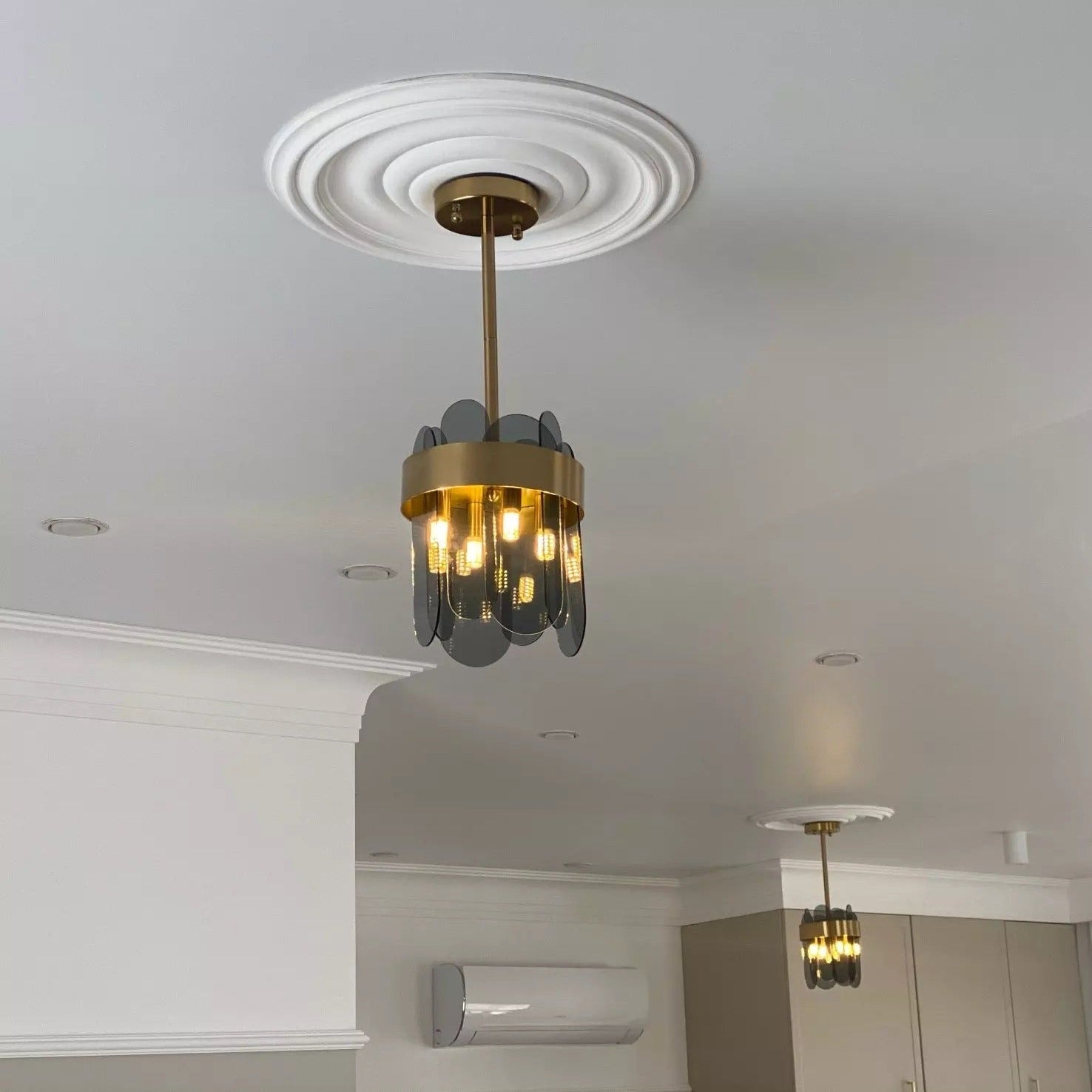 Valparaíso Pendant detail 5 by VORELLI® - luxury pendant light for Dubai villas and UAE interiors