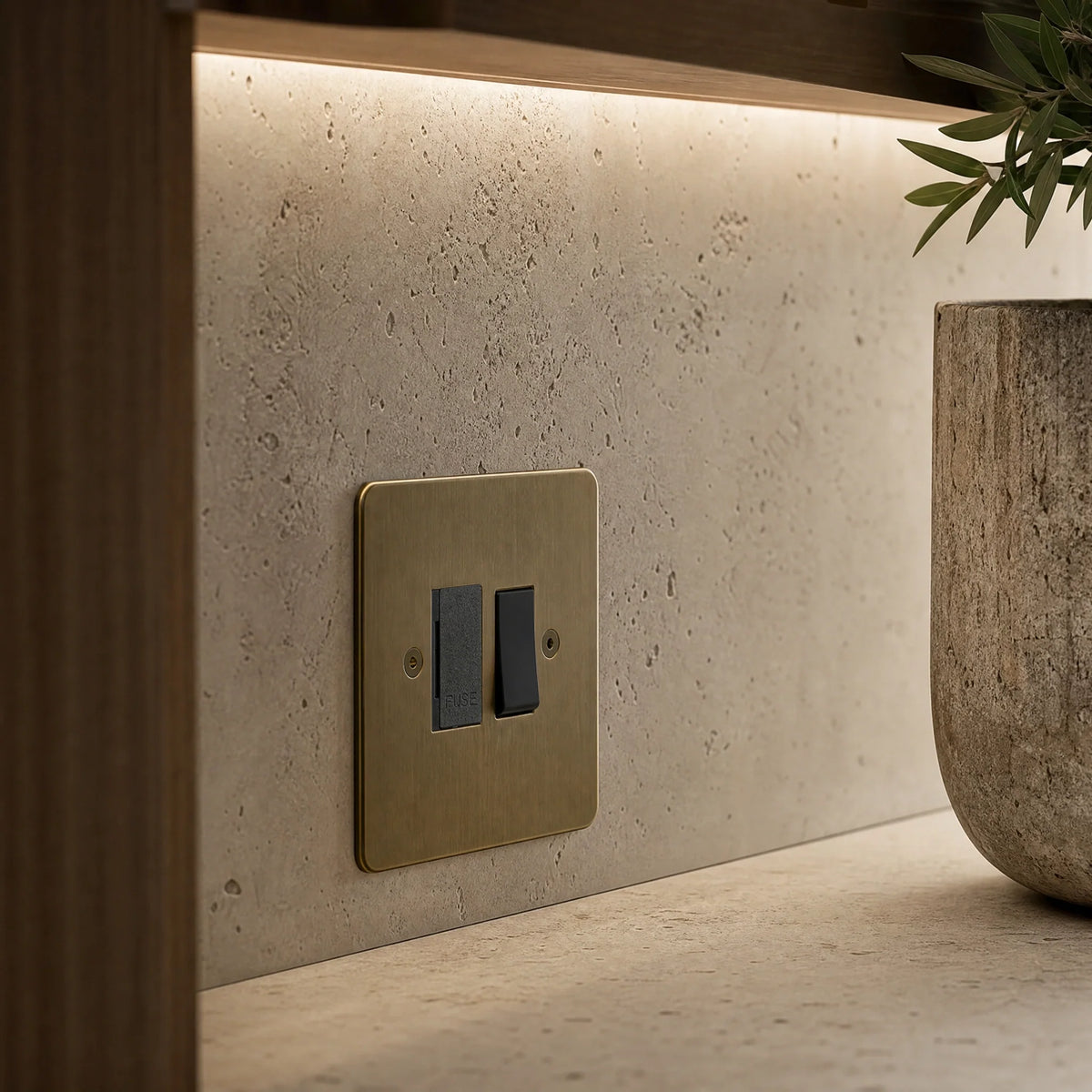 VORELLI® Horizon Classic Fuse Spur, close view above a kitchen worktop in an interior visualisation.