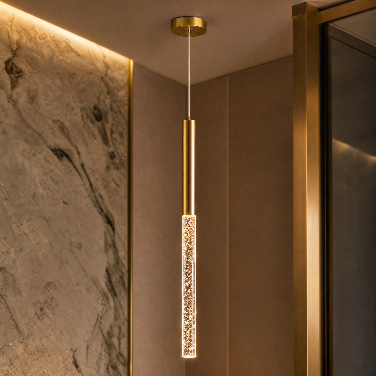 VORELLI® Nyon Pendant, bubble-effect glass tube detail.
