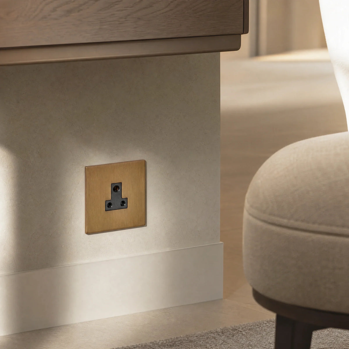 VORELLI® Renaissance 5A Socket, close view beside bedroom or living-room joinery in an interior visualisation.